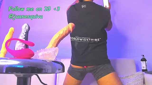 ThomasThundr online show from April 2026 05:32:02 AM