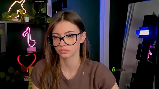 mia bamby1 online show from April 2026 04:57:01 AM