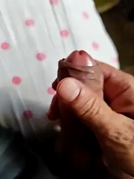 Andrealexander30 online show from April 2026 03:17:02 AM