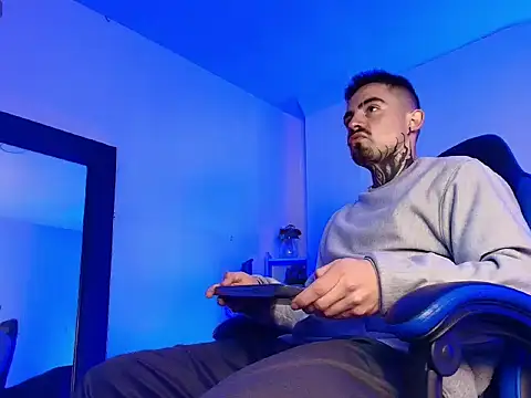 Dallas Whitee online show from April 2026 12:57:01 PM