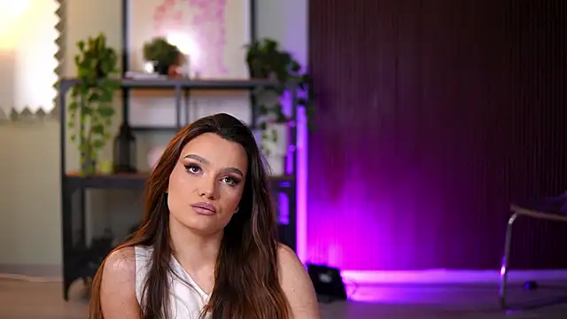 Lena Laurent online show from March 2026 10:22:01 AM