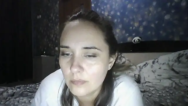 Alisa07qw online show from May 2026 03:18:02 PM