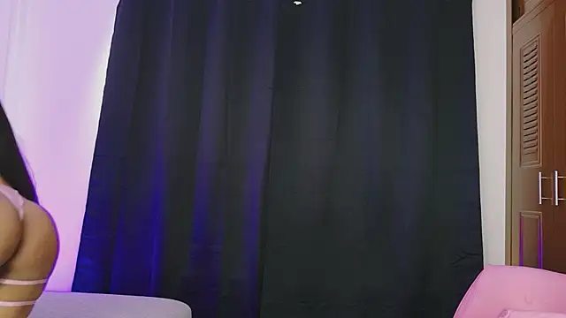 kittymyers online show from April 2026 01:38:02 PM