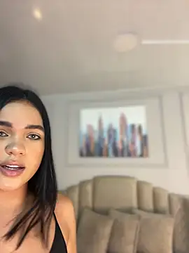 Bella-Ferrer online show from April 2026 06:14:02 PM