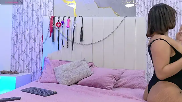 LorenaDuval online show from April 2026 06:55:01 PM