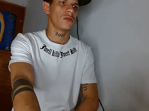 ethanchamo online show from March 2026 08:26:02 PM