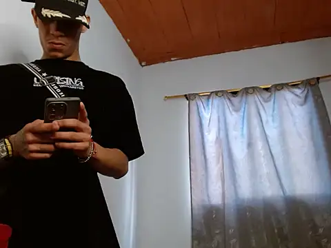 ethanchamo online show from March 2026 08:23:02 PM