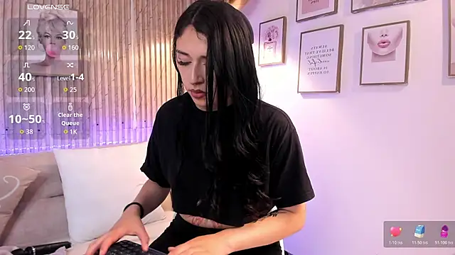 Zoey monroe online show from April 2026 12:27:02 PM