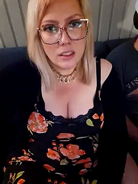 LexySaint online show from September 2025 06:19:01 PM