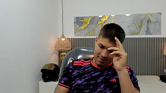 AlessandroFranco online show from March 2026 01:22:01 PM