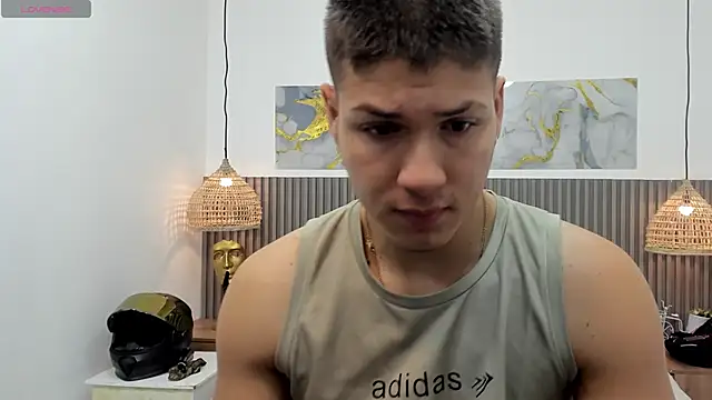 AlessandroFranco online show from March 2026 01:22:01 PM