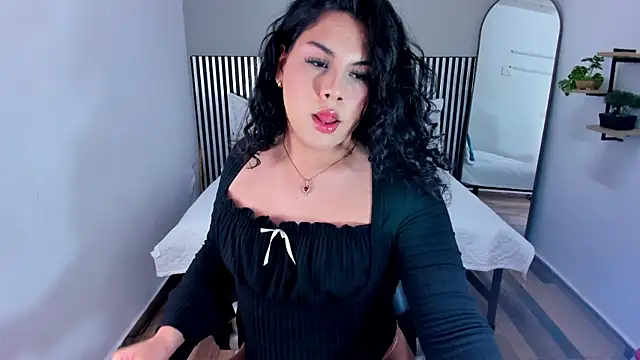 Alisson Pinkey online show from April 2026 12:55:01 AM