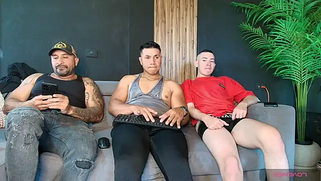 Snapshot of angelstream chatting on May 2026 08:58:01 PM angelstream online show from May 2026 08:58:01 PM