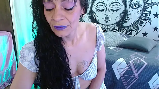 Snapshot of _Alexandra_Jones chatting on July 2026 01:53:02 AM Alexandra Jones online show from July 2026 01:53:02 AM
