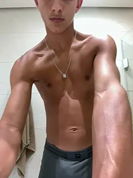 moreninho 08 online show from March 2026 04:17:02 AM