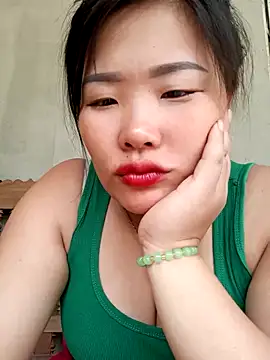 Snapshot of Irene-01 chatting on May 2026 02:51:02 AM Irene-01 online show from May 2026 02:51:02 AM