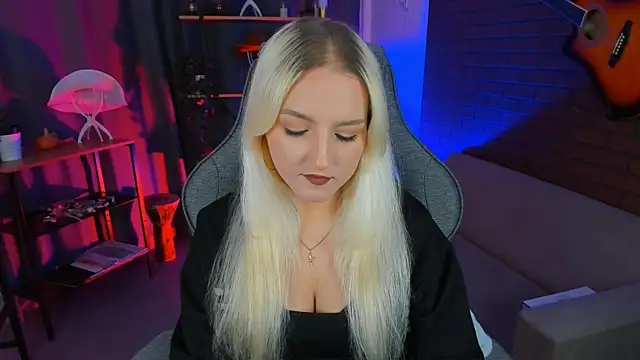 ViolaMore online show from April 2026 05:29:01 PM