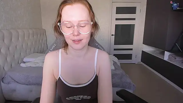 NikiCozy online show from May 2026 03:44:02 AM