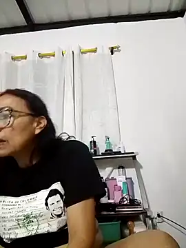 HOT LATINA20 online show from April 2026 01:49:02 AM