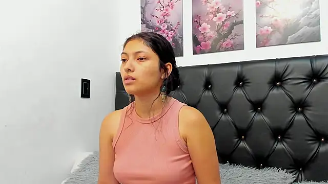 Snapshot of Tamar4_f00x chatting on June 2026 01:00:02 PM Tamar4 f00x online show from June 2026 01:00:02 PM