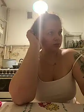 Nenssy555 online show from March 2026 05:07:01 PM