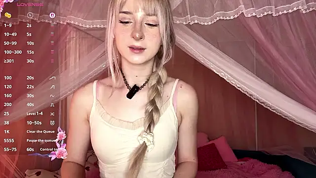 OnlyEva1 online show from March 2026 07:20:02 AM