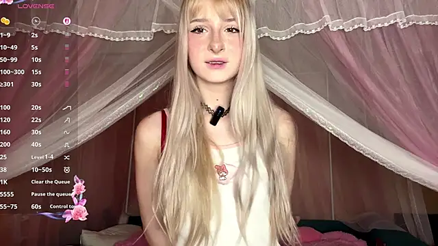 OnlyEva1 online show from April 2026 08:03:01 AM