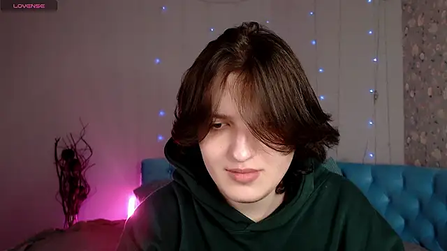 delalex online show from March 2026 08:57:02 PM