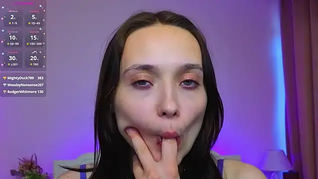 DarcyBlackwood online show from April 2026 06:19:01 AM