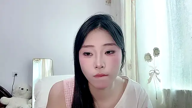 yiyibaby2026 online show from April 2026 05:34:02 AM