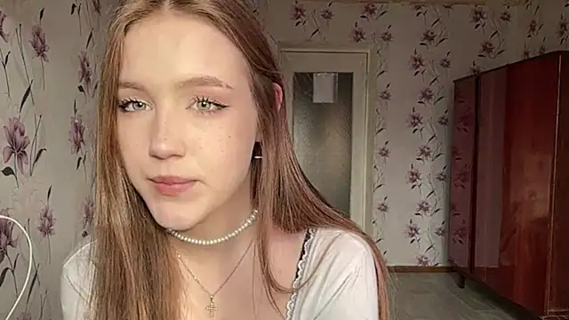 AnnaWasp online show from April 2026 05:16:01 AM