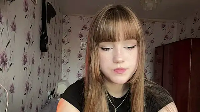 AnnaWasp online show from April 2026 04:21:01 AM