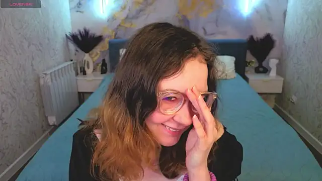 Aleks-caster online show from April 2026 01:28:02 AM