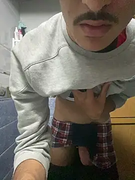 Achrafsad9i online show from April 2026 03:59:01 AM