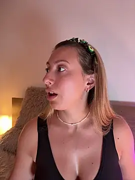 EvaRyen  online show from July 2026 05:07:02 PM