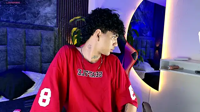 noah travis online show from April 2026 01:06:02 PM