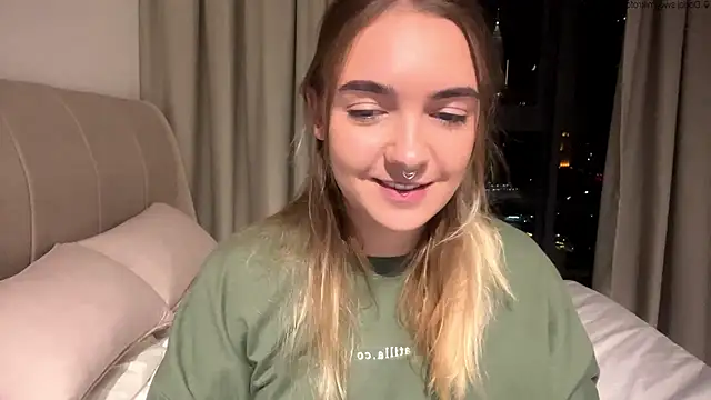 RoxyWet online show from May 2026 02:33:01 PM