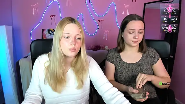 trixy melison online show from April 2026 01:38:02 PM