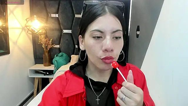 Abril Fox   online show from May 2026 06:58:01 PM