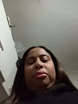 Snapshot of gatinha20257 chatting on June 2026 03:10:02 AM gatinha20257 online show from June 2026 03:10:02 AM
