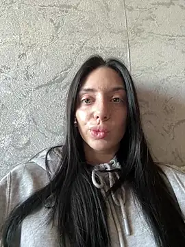 MishellKins online show from March 2026 10:43:01 AM