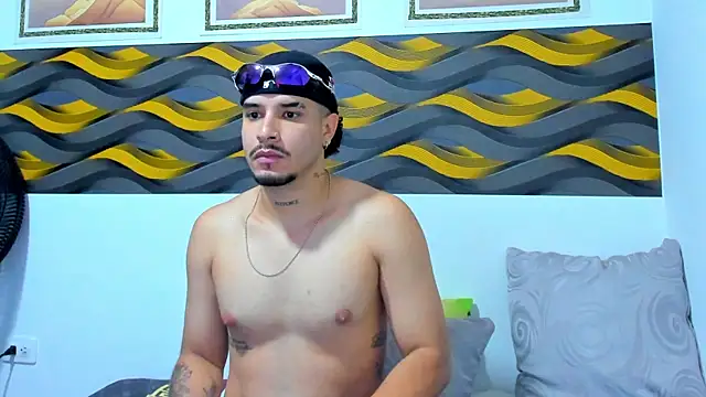 Leon Hotx online show from March 2026 07:20:02 PM