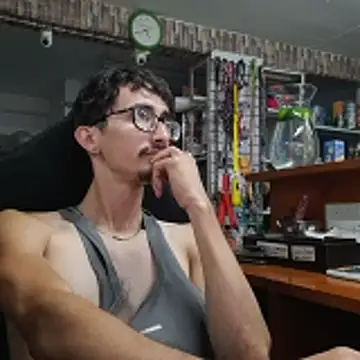 jhosuamoore online show from April 2026 09:39:33 PM