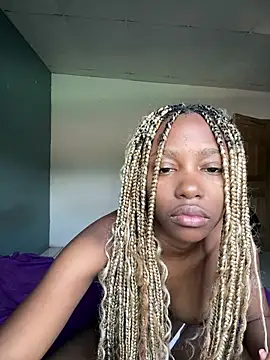 blackkPetitte online show from April 2026 01:48:02 PM