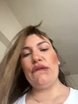 SweetCurvess online show from March 2026 12:53:02 PM