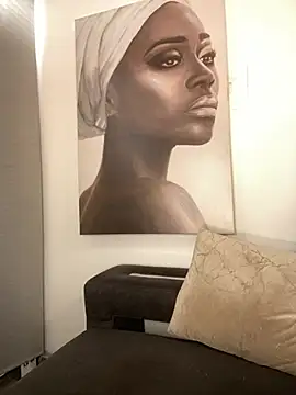 afrodita pinkk online show from April 2026 06:57:02 PM