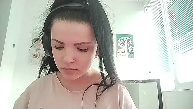 Kateqte online show from March 2026 01:17:01 PM