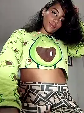 KattyBerryX online show from April 2026 06:28:01 PM