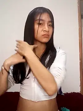 KarolaMendez online show from March 2026 05:01:02 PM