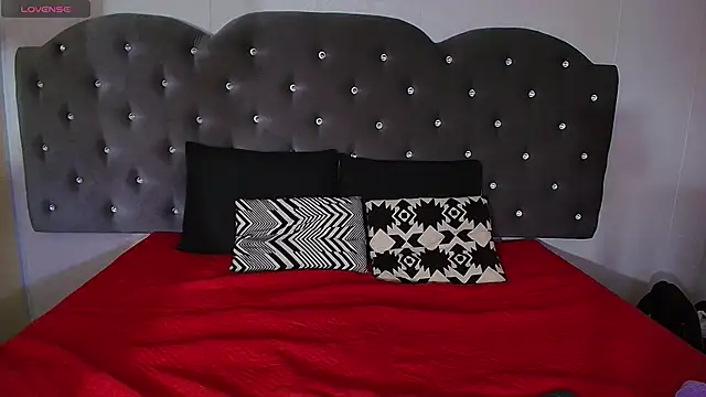 Amarantha rosse online show from April 2026 02:29:02 PM